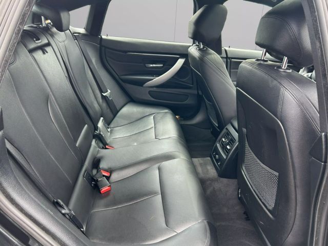 Vehicle image 12 of 26