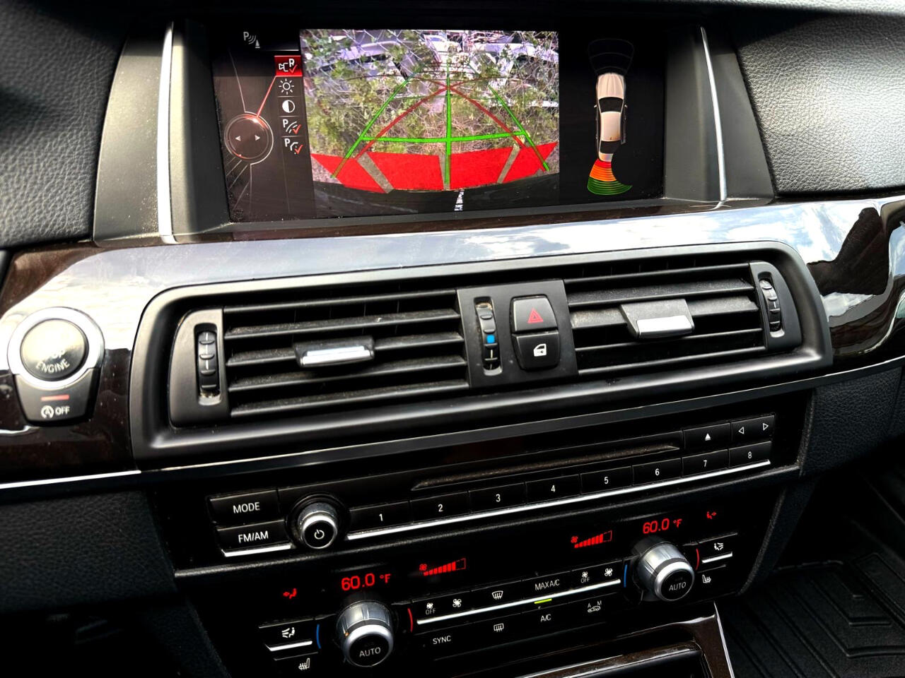 Vehicle image 17 of 22