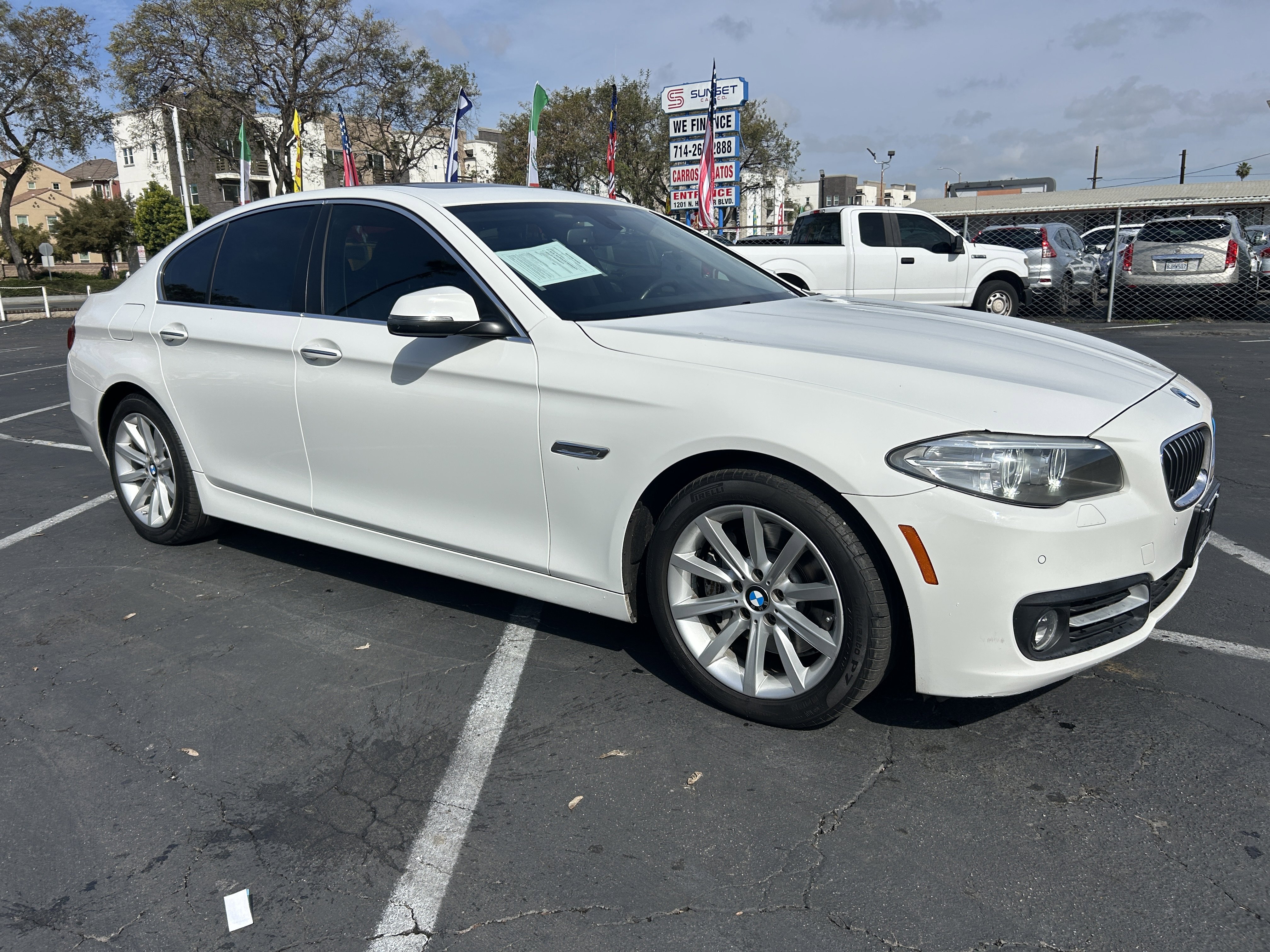 2015 BMW 5 Series 535d Image 3 of 41