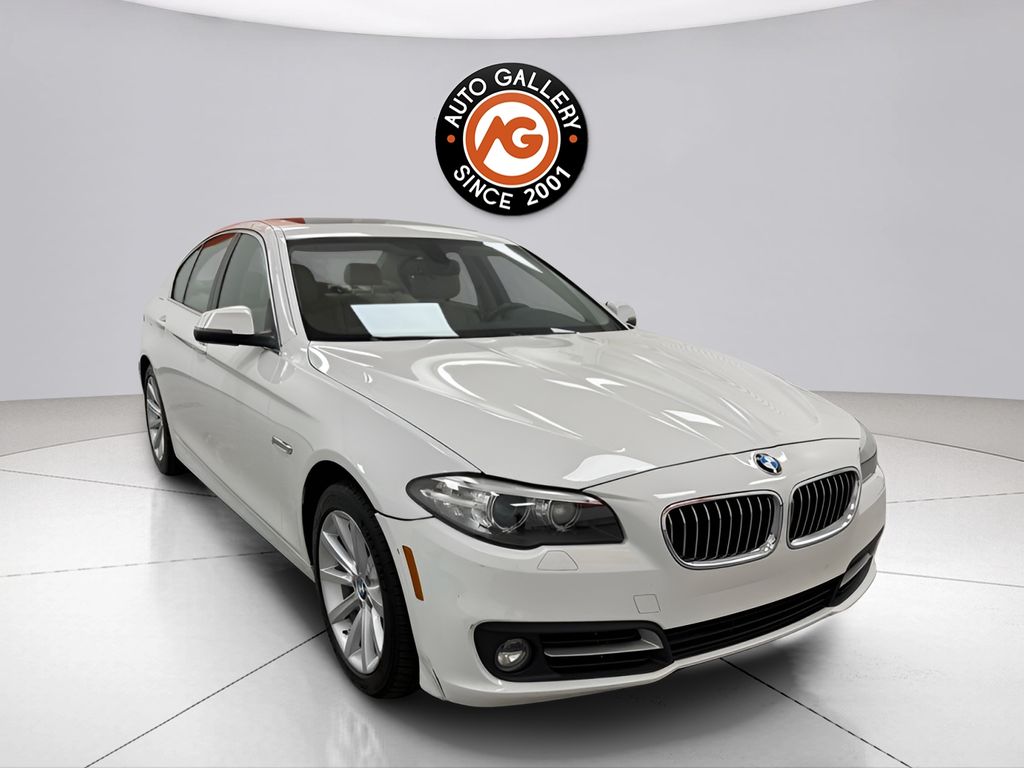 2015 BMW 5 Series 535i Image 3 of 29