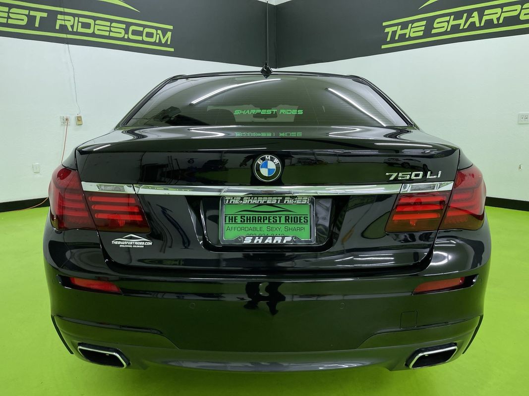 Vehicle image 6 of 29