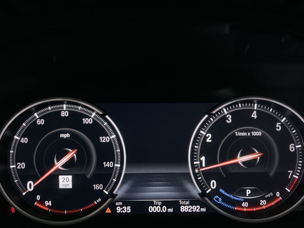 Vehicle image 18 of 29