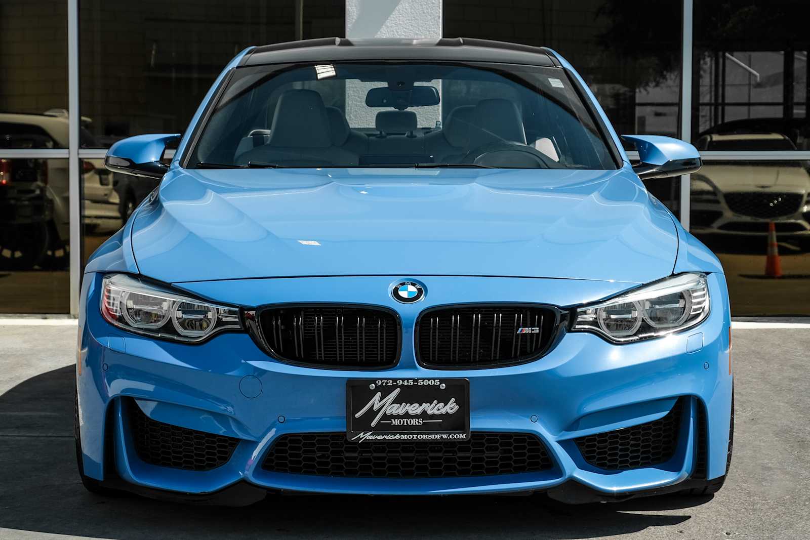 2015 BMW M3 Base Image 2 of 55