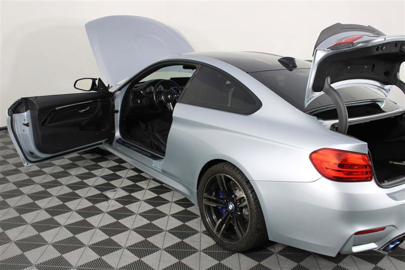 Vehicle image 9 of 48