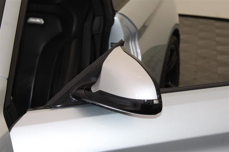 Vehicle image 18 of 48