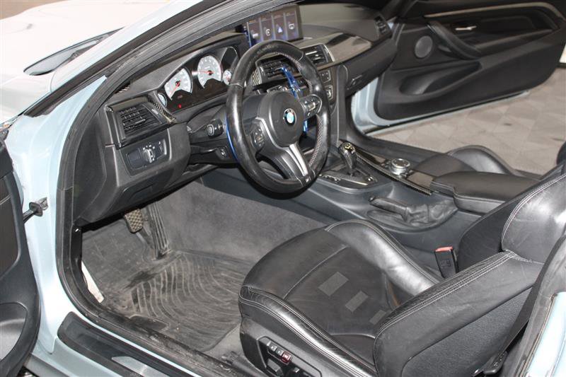 Vehicle image 24 of 48