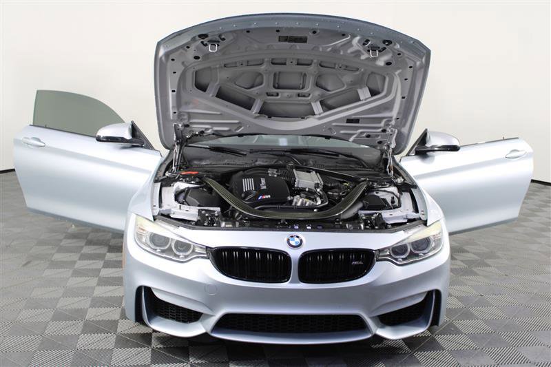 Vehicle image 11 of 48