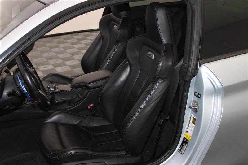 Vehicle image 26 of 48