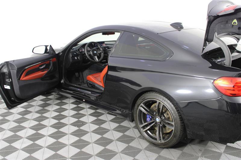 Vehicle image 11 of 45