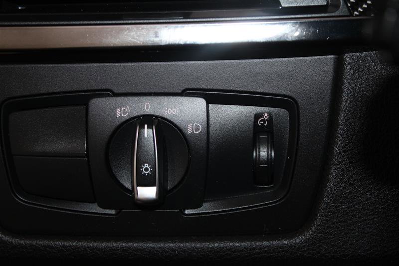 Vehicle image 39 of 45