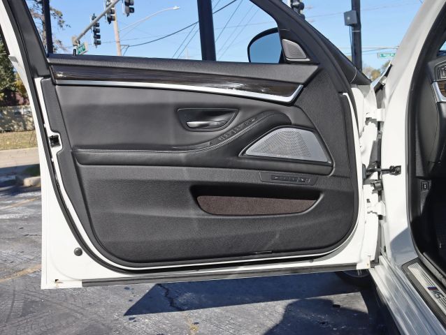 2015 BMW M5 Base Image 42 of 46