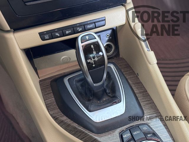 Vehicle image 24 of 36