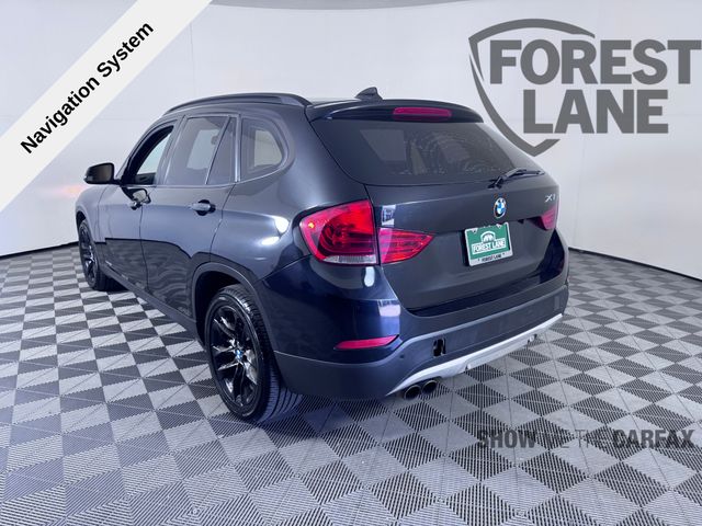 Vehicle image 7 of 36