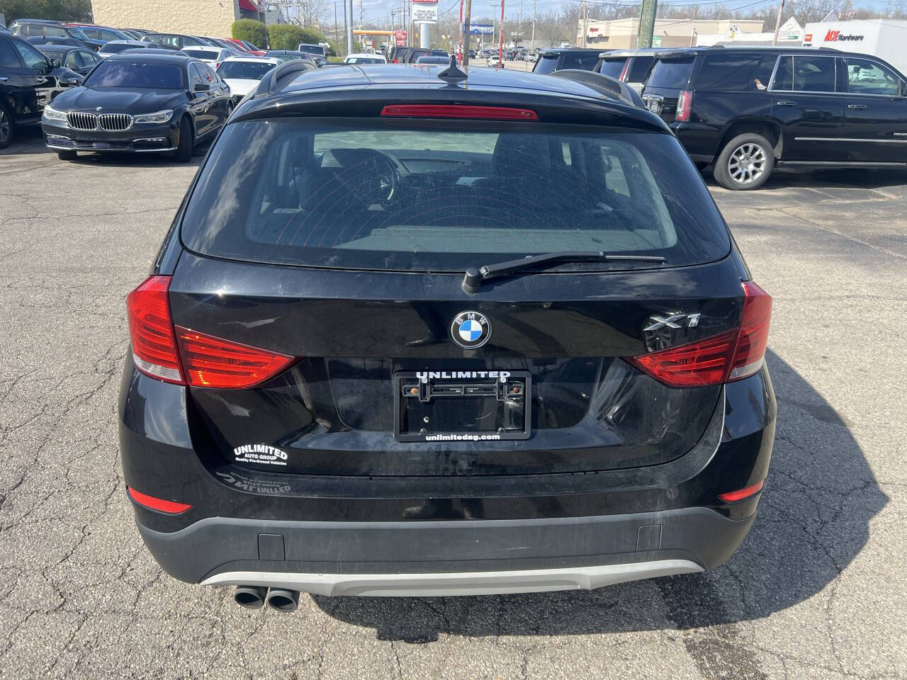 Vehicle image 8 of 23