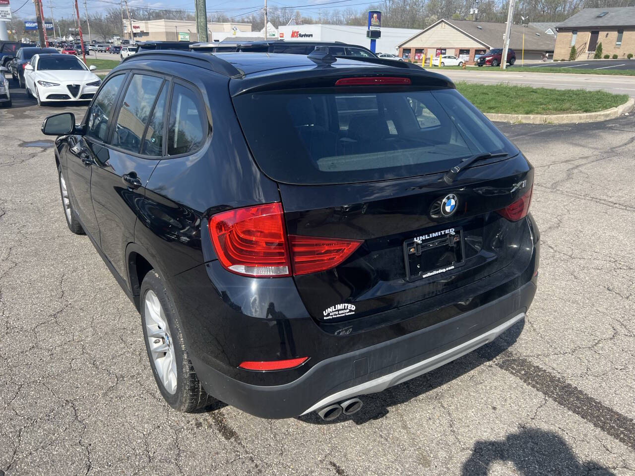 Vehicle image 10 of 23