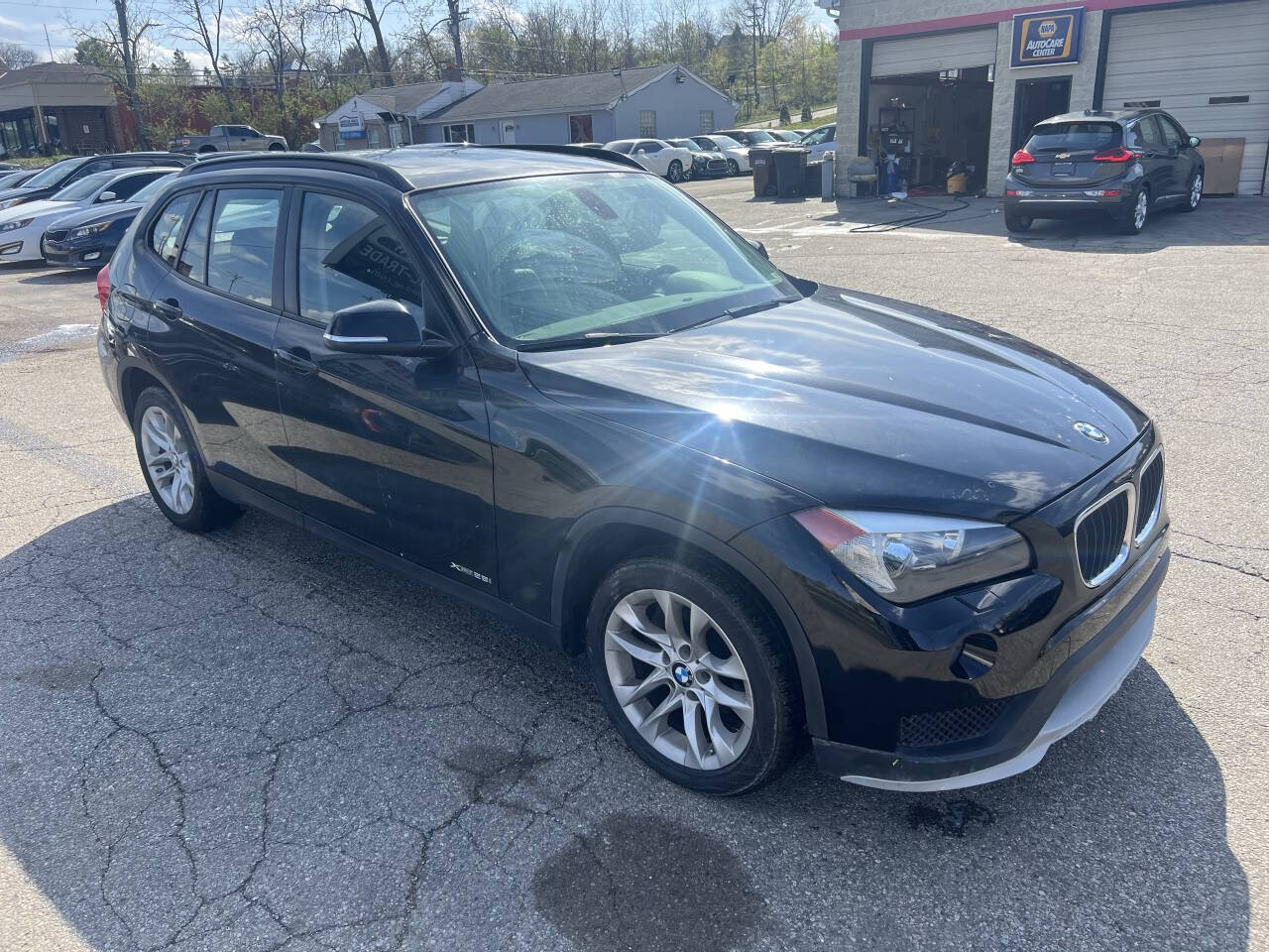 Vehicle image 4 of 23