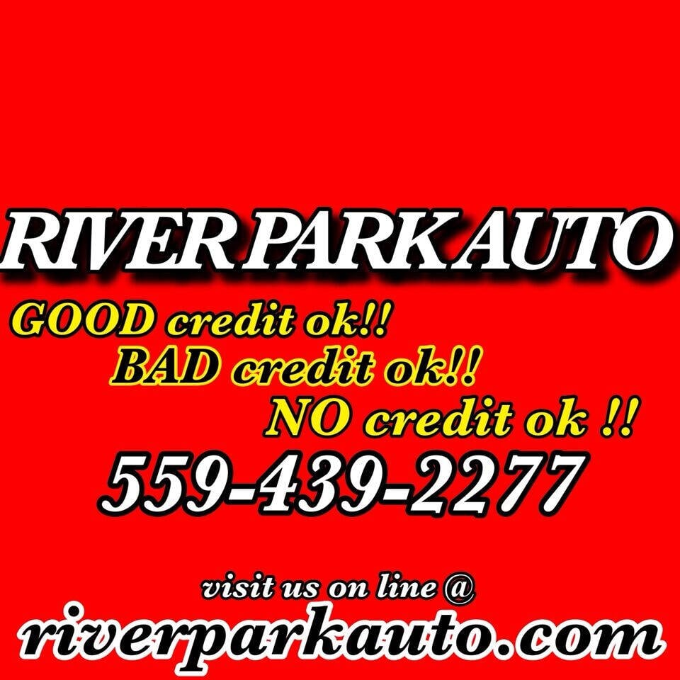 Vehicle image 44 of 48