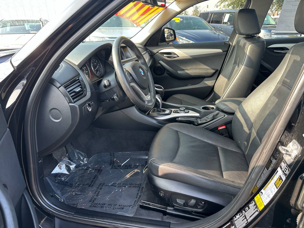 Vehicle image 23 of 48