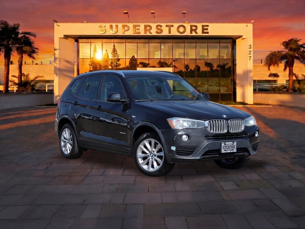 2015 BMW X3 xDrive28i Image 3 of 39