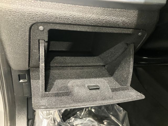 Vehicle image 25 of 55
