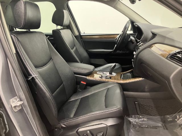 Vehicle image 51 of 55