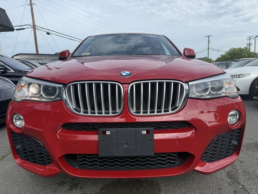 Vehicle image 2 of 33