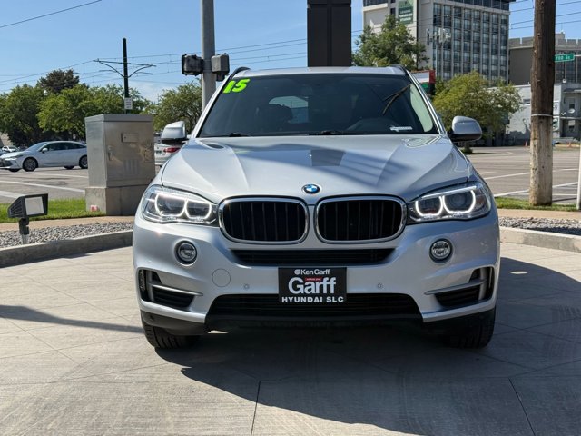 2015 BMW X5 xDrive35d Image 3 of 35