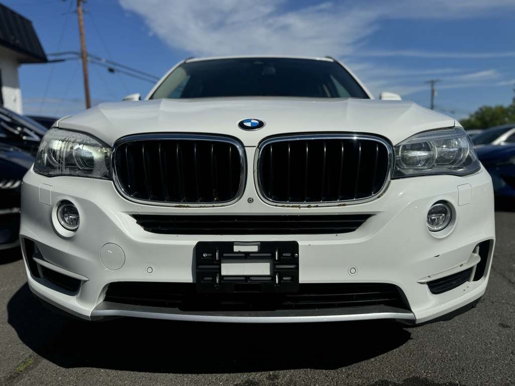 Vehicle image 4 of 31