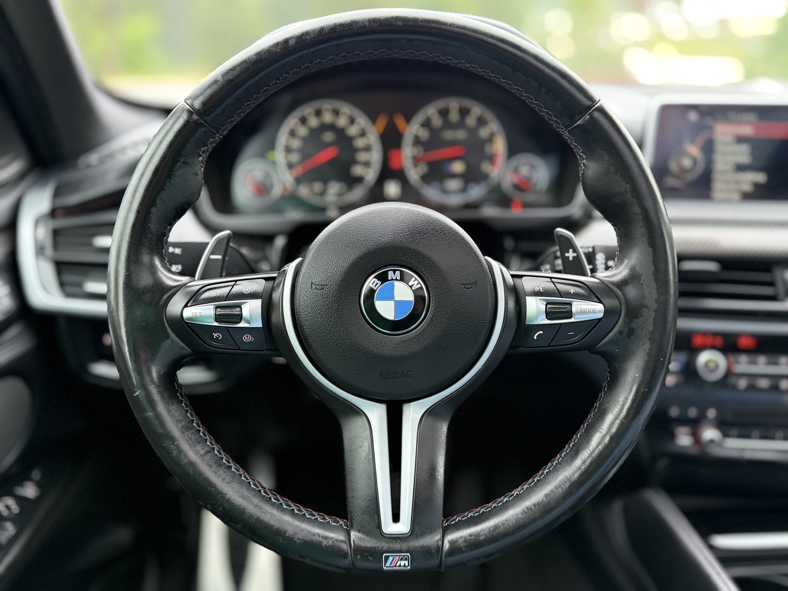 Vehicle image 23 of 54