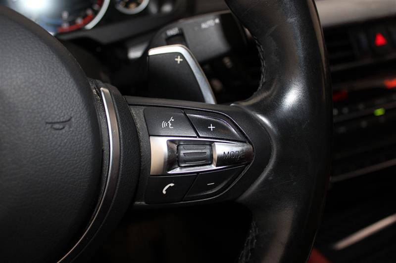 Vehicle image 38 of 54