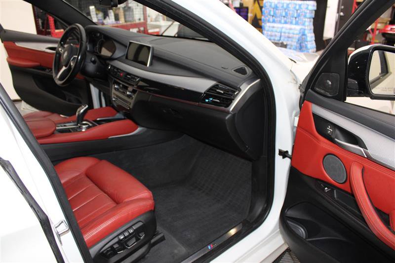 Vehicle image 48 of 54