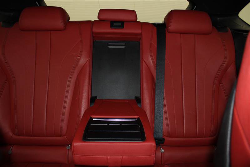 Vehicle image 20 of 54