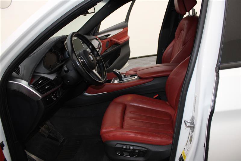 Vehicle image 45 of 54