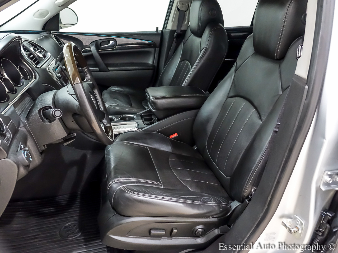 Vehicle image 13 of 38