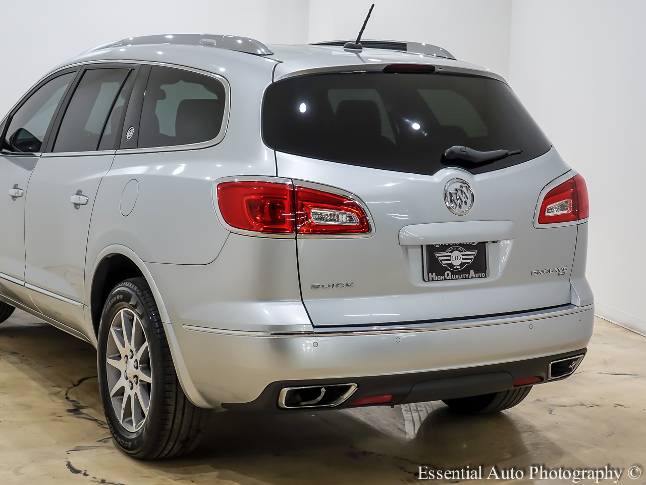 Vehicle image 7 of 38