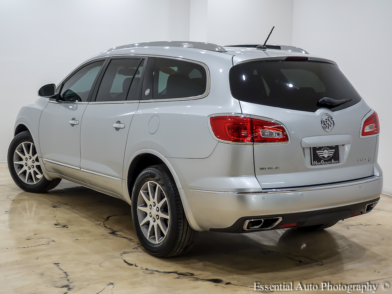 Vehicle image 6 of 38