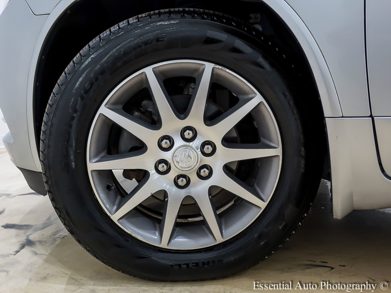 Vehicle image 12 of 38