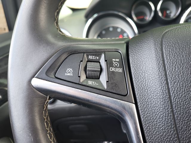 Vehicle image 19 of 22