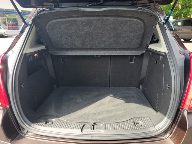 Vehicle image 9 of 22