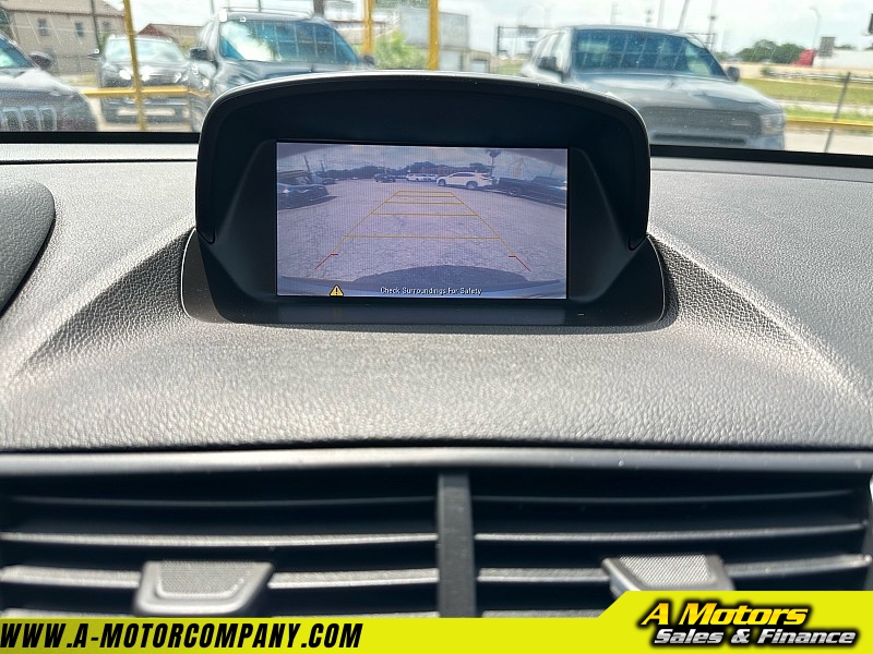 Vehicle image 19 of 29