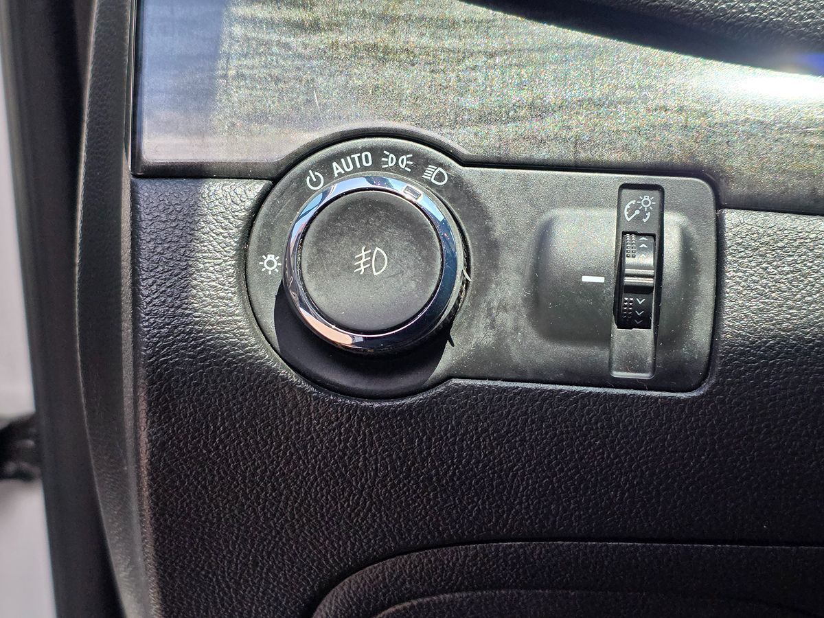 Vehicle image 48 of 49