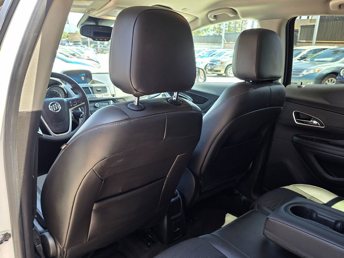 Vehicle image 29 of 49