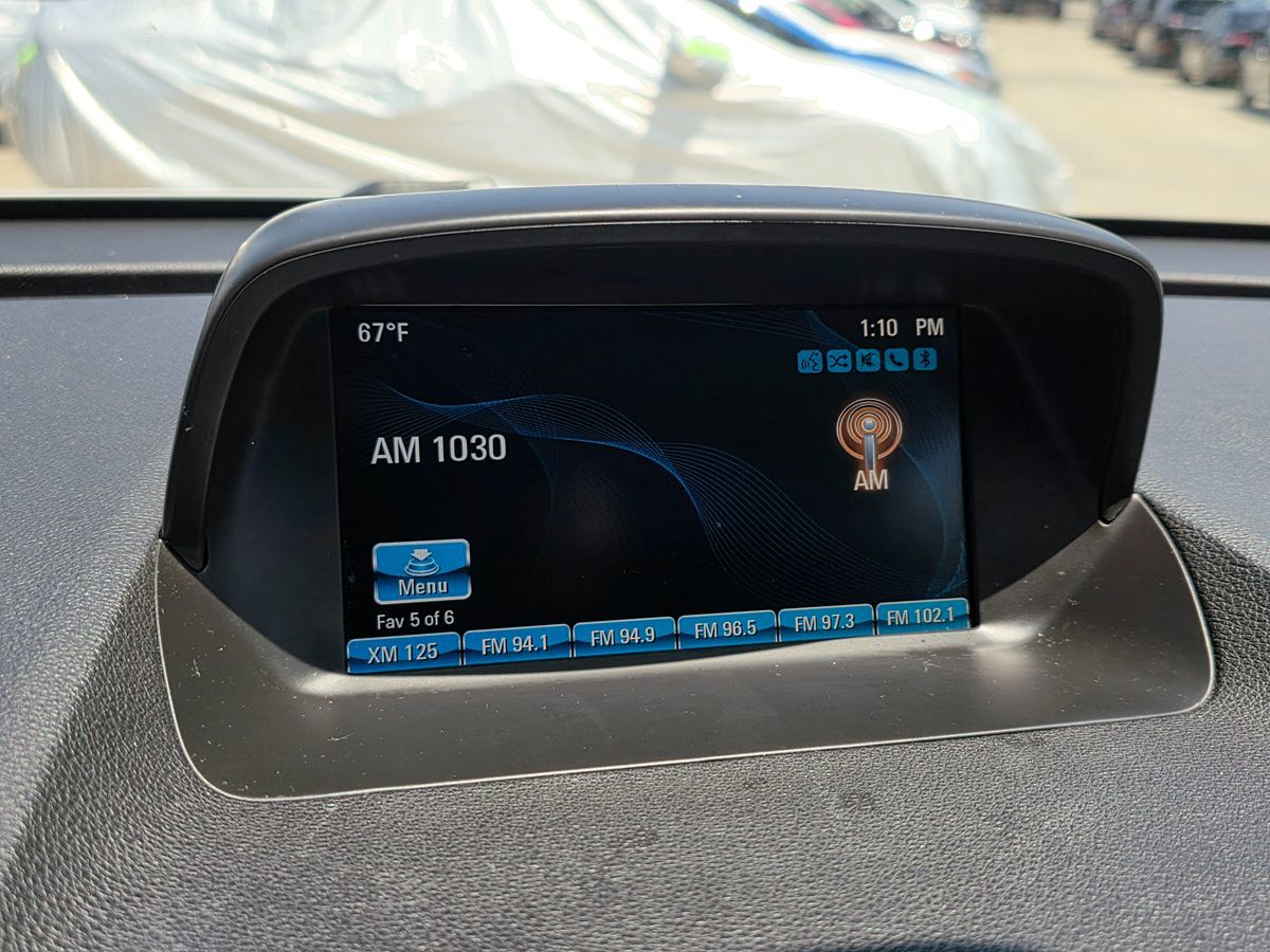 Vehicle image 37 of 49
