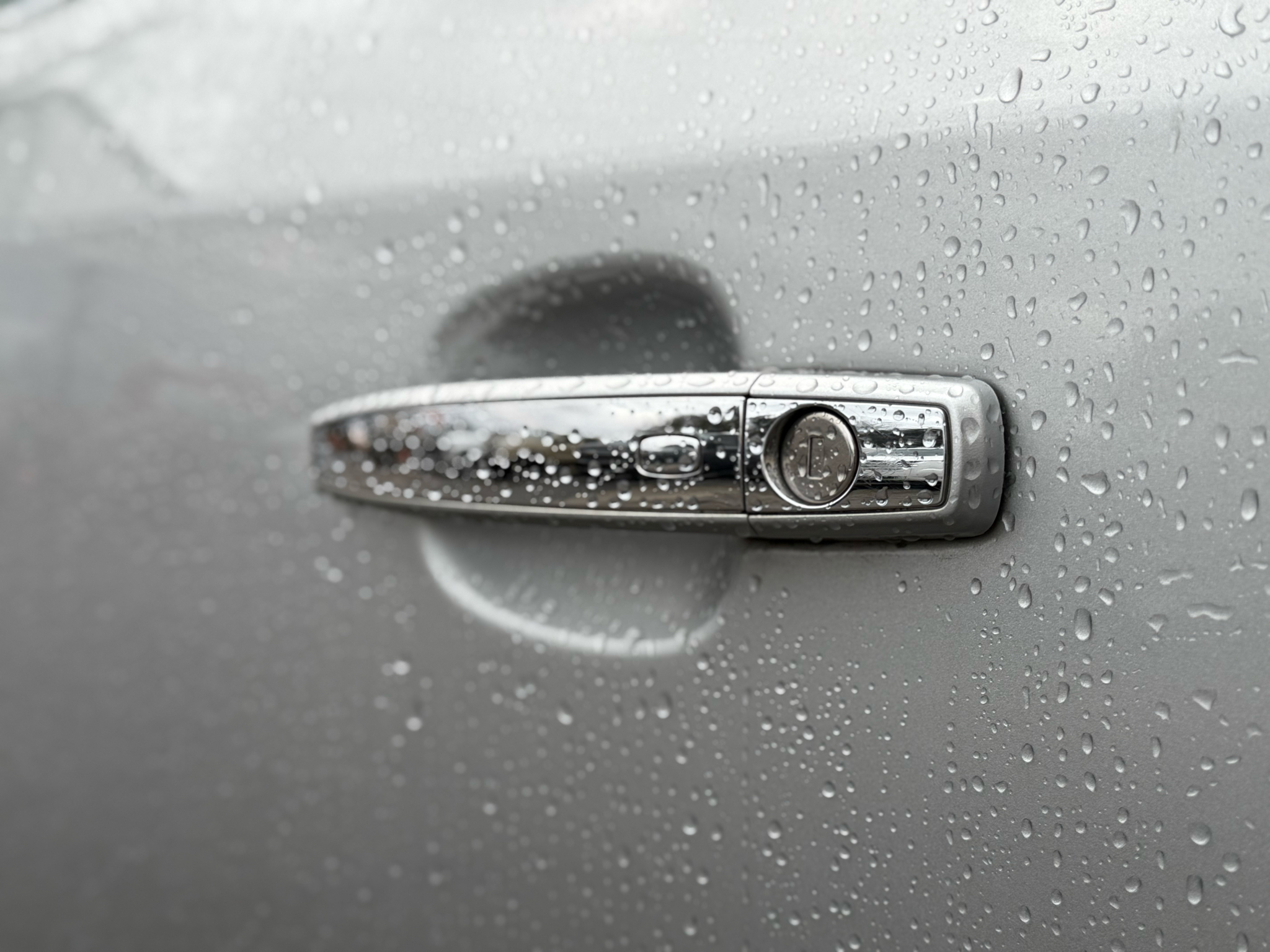 Vehicle image 8 of 39