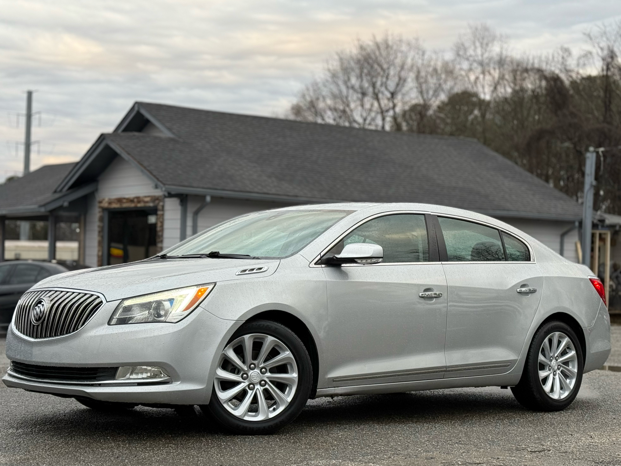 Vehicle image 1 of 39