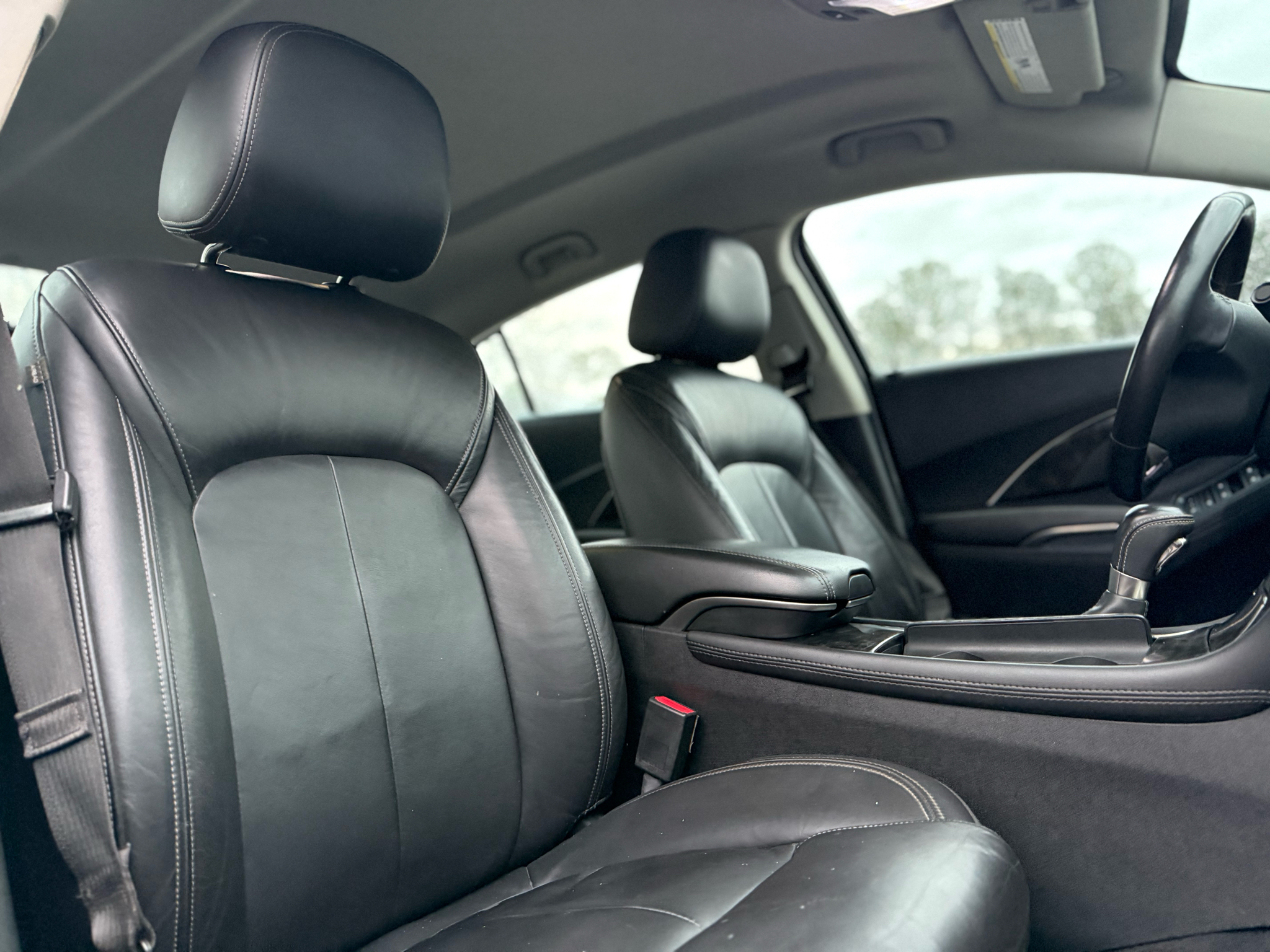 Vehicle image 26 of 39