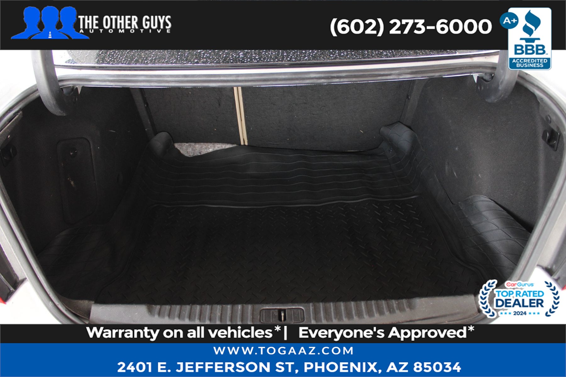 Vehicle image 11 of 23