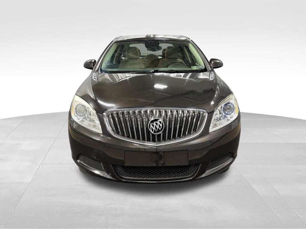 Vehicle image 2 of 31