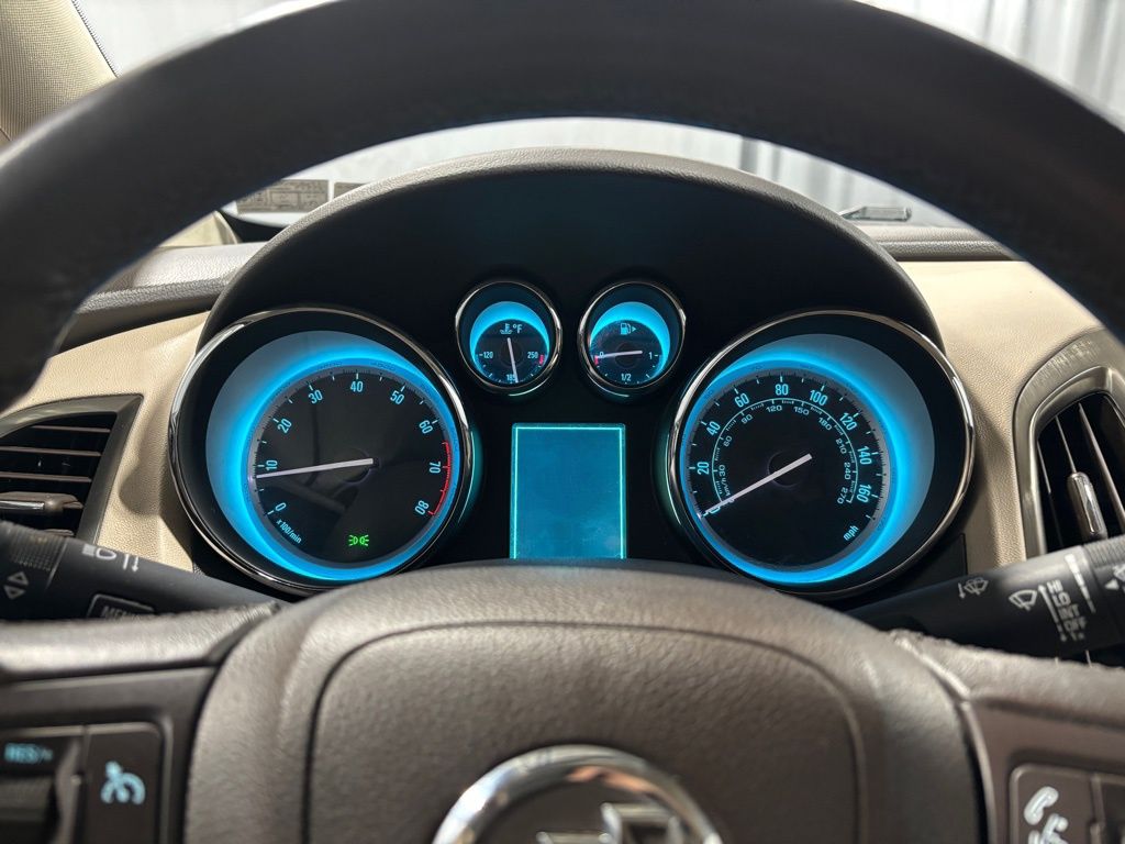 Vehicle image 18 of 31