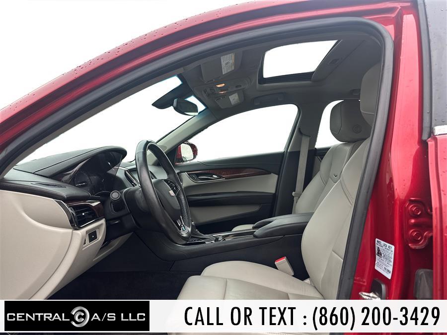 Vehicle image 12 of 21